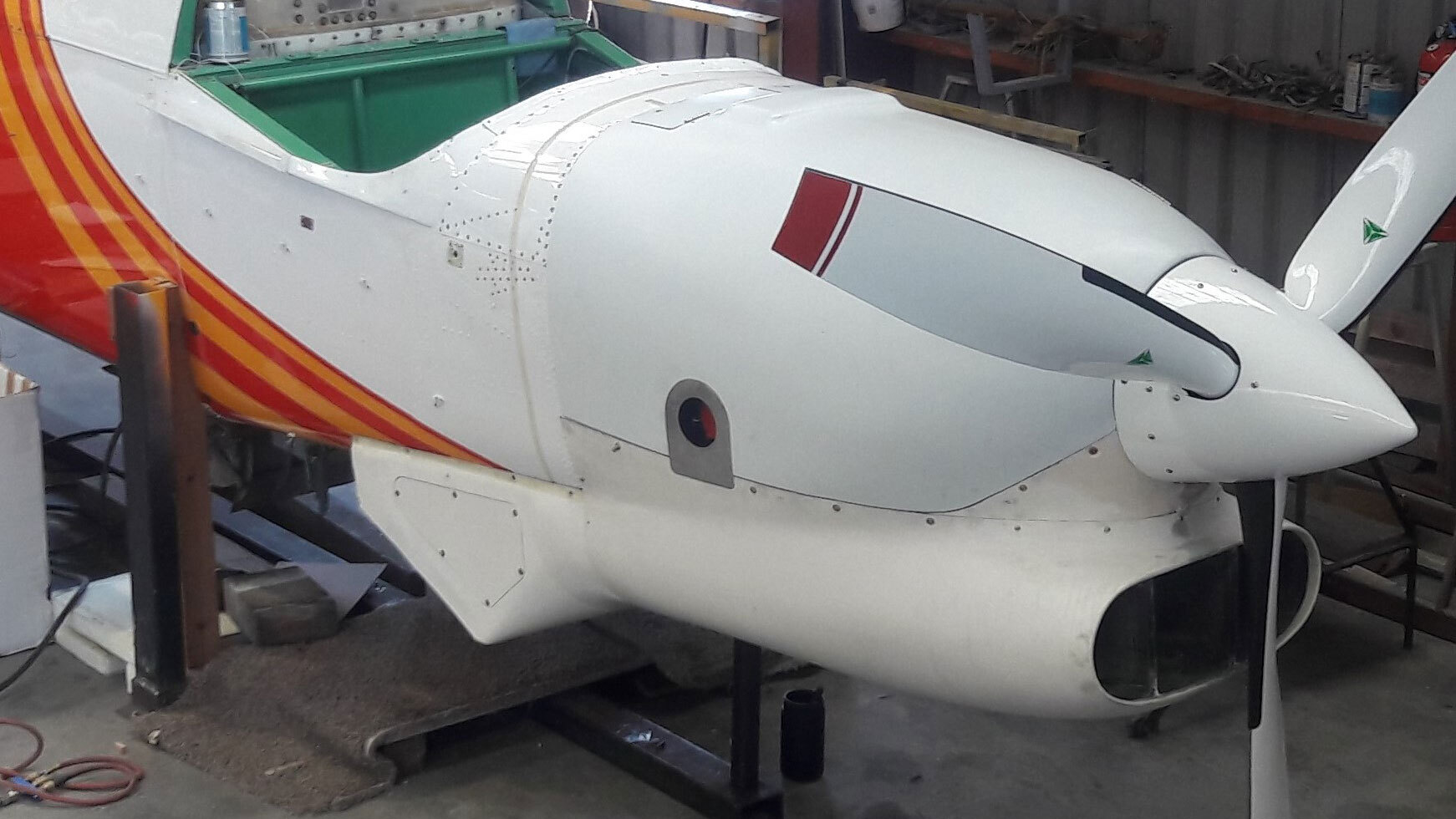 Aircraft cowling 144122 1